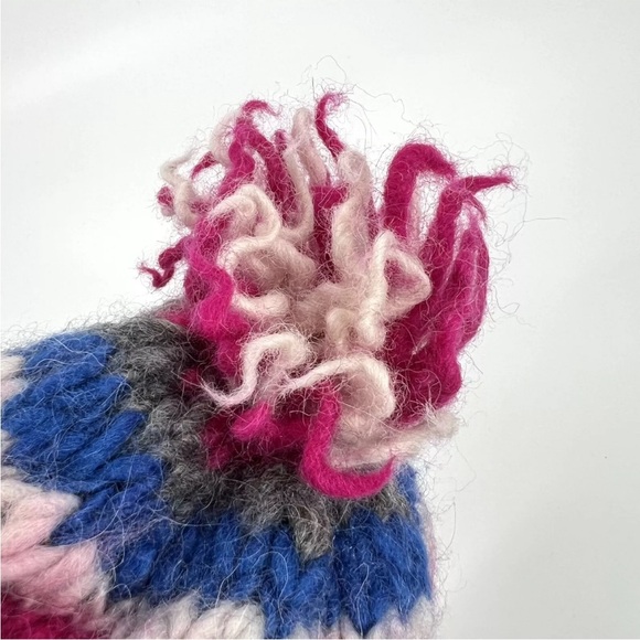 American Eagle Trapper Hat Pink Blue Wool Alpaca Knit Faux Fur Lined Tassels - Picture 6 of 12